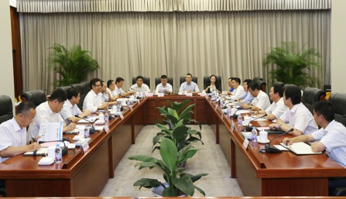 9月6日，中核集团总经理、党组副书记钱智民在集团公司总部会见了北京市西城区区委副书记、区长王少峰一行。双方就进一步加强政企友好合作进行了交流