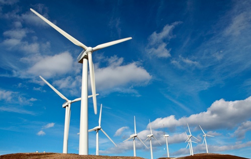 
            	根据预计，2021年全球风电累计装机容量将达到817GW，其中海上风电累计装机容量复合增速20%以上 。风力发电渗透率仍将不断提升