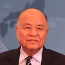 原标题：这些院士发声力挺煤炭清洁高效利用            近年来，为数众多的院士开始在公开讲话以及专访中指出，要把推动煤炭清洁高效利用作为能源转型发展的立足点和首要任务。 中国工程院院士倪维斗  中国的发展，尤其是改革开放以来巨大的进步，煤起了巨大的作用