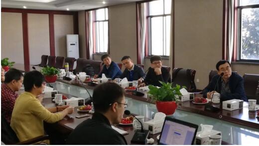 　　近日，中國特種設(shè)備檢驗協(xié)會團體標(biāo)準《金屬閥門型式用壓力試驗機技術(shù)條件》編制組第二次工作會議在浙江紹興順利召開。 圖片來自浙江優(yōu)機機械科技有限公司 　　會議期間，各專家紛紛表達了自己的意見和建議