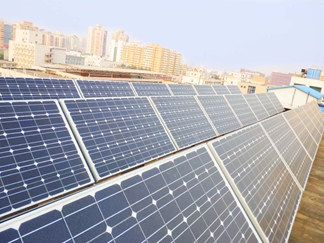 
                
	
                    
	11月15日，晶澳太阳能公布了2017年第三季度未审计财报，第三季实现产品出货总量1640.9兆瓦（“MW”），其中外部组件出货量1582.5兆瓦。

	

	总出货量为1640.9兆瓦（“MW”），其中1582.5兆瓦的组件和37.9兆瓦的电池片用于外部出货，20.5兆瓦组件用于公司的下游项目