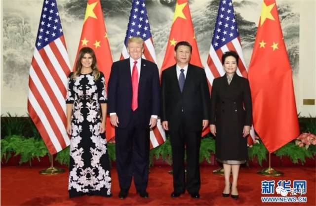 原标题：股事：特朗普访华之行，投下了震惊世界的“经贸原子弹”，世界将为此震颤！             股事：特朗普访华之行，投下了震惊世界的“经贸原子弹”，世界将为此震颤！ （2017.11.10） ——股事 特朗普此次到访中国，虽然大家都认为特朗普此行的重点在经贸，其次是亚太、朝鲜半岛问题。可是，无论从中国的重视程度和双方取得结果看，都影响巨大而深远，对世界格局