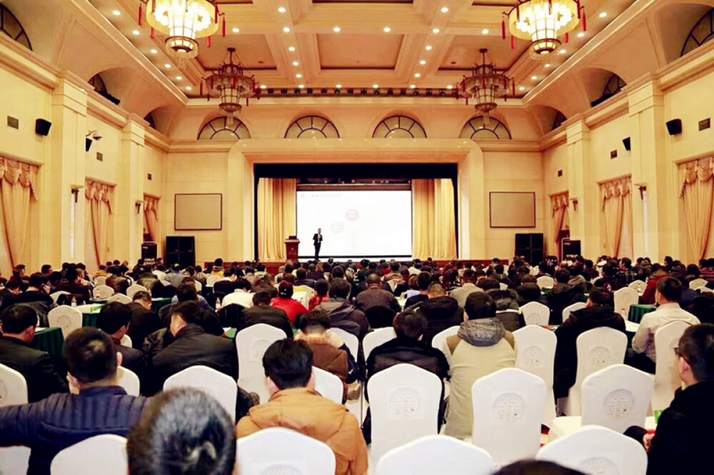 原标题：古瑞瓦特助力2017东北户用光伏交流会 演绎技术进化论            11月30日，由辽宁太阳能协会指导，光伏人平台、淘光伏平台主办的2017东北户用光伏交流分享会在辽宁沈阳盛大举行。古瑞瓦特作为协办单位，出席了本次会议并作主题演讲