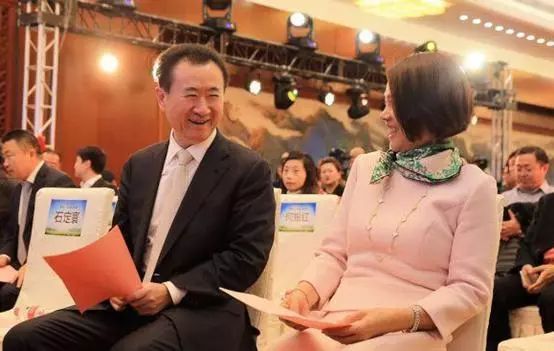 原标题：珠海银隆的新能源技术有发展前途吗？            珠海银隆的新能源技术有发展前途吗？  作为企业界第一网红董明珠可以说是中国最知名的商界女性之一了，不过董小姐经常做一些出人意料的事，说一些让人震惊的话。2015年，格力开始造手机，至今还未打开市场，让不少人开始对董小姐的眼光产生怀疑