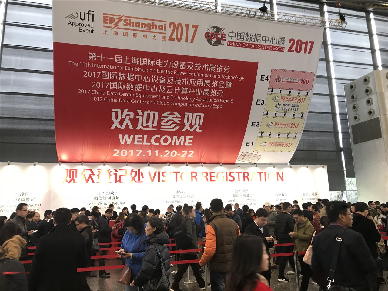 　　根据中国传感器市场现状调研与发展趋势分析报告显示，我国的传感器技术及其产业取得了长足进步。目前我国已有1700多家从事传感器的生产和研发的企业，他们积极生产创新，不断生产出优质的产品，推动着经济的发展和科技的进步