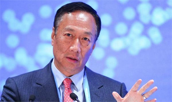 原标题：玩跨界！郭台铭投资天然气恰逢十年黄金期 富士康1.9亿美元收购IDG             台湾跨国电子制造商富士康(也被称为鸿海精密)宣布，将斥资1.9亿美元收购总部在香港的油气公司IDG Energy Investment 24.4%的股份。 郭台铭投资天然气，这将是富士康进军天然气行业的第一步