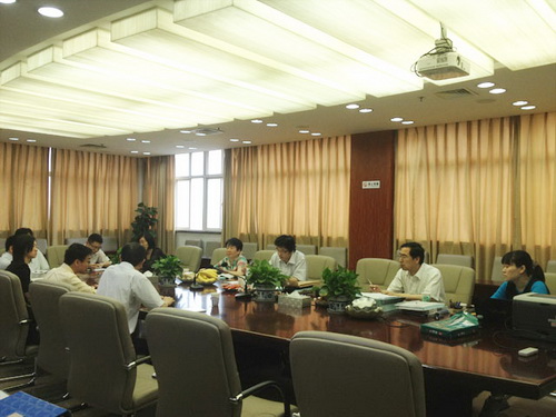　　12月20日，质检总局计量司在北京主持召开了“国家碳纤维产业计量测试中心”申报工作专家评审会，该项申报工作顺利通过国家质检总局立项专家评审。国家质检总局计量司副司长杜跃军、处长朱美娜、山东省质监局副局长贾峰出席会议