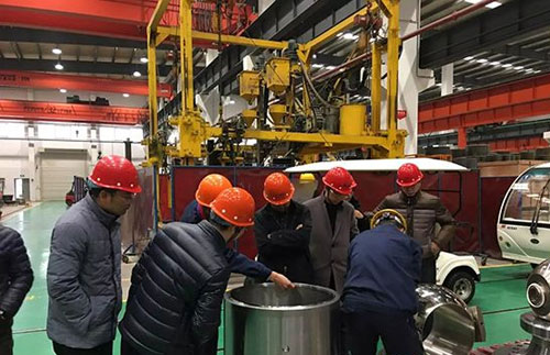 　　近日，江苏苏州纽威阀门股份有限公司承担的低逸散性工业阀门高新技术自主创新标准化项目迎接了省质监局验收组一行的现场考核，最终以94分高分通过验收，成为高新区首个通过验收的省级高新技术自主创新标准化试点。  　　当前，大气污染治理是实现高质量发展的一项重要课题，国家先后颁布了《大气污染防护法》《国家环境保护“十二五”科技发展计划》以及《重点区域大气污染防治“十二五”规划》等法律法规来管控污染物排放