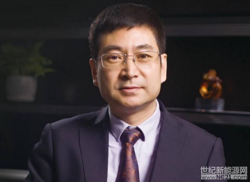 亲爱的各位隆基乐叶人：

大家好！今天是2018年第一天，首先祝大家新年快乐！



这里，我给大家宣布一个好消息：在大家的共同努力下，隆基乐叶2017全年单晶电池组件出货超过4.5GW，圆满完成年初制定目标，继续蝉联全球单晶电池组件出货第一位！

这一年，大家辛苦了！

前几天，在公司过道碰到王火火，她问我是否有时间聊聊，正好那会儿没事，我们就聊了一会儿。

她说，年关将至，看来今年又是个丰收年，隆基乐叶即将实现破百亿的宏伟目标