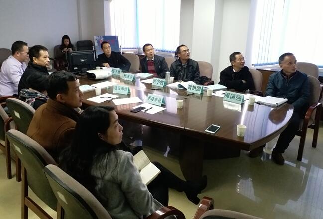 　　2017年8月，广东省环境保护厅、广东省交通厅联合印发了《珠三角港口码头专题空气质量自动监测站建设方案》，计划在广州、深圳、珠海、佛山和东莞，设立5个港口码头专题空气质量自动监测点位，开展空气质量实时监测，执行严格的质控质保措施，提供高质量的环境空气监测数据，为全面控制船舶大气污染，改善粤港澳大湾区特别是珠三角沿海沿河区域和港口城市的环境空气质量提供技术支撑。按方案，广州市的点位设于黄埔港