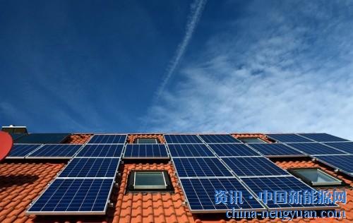                                                                                                                                                 
	　　近日，国家能源局发布统计数据显示，截至2017年11月底，我国光伏累计装机容量达125.79 GW，同比增长67%。由2016年我国累计装机容量77.42 GW可知，2017年1-11月我国光伏新增装机容量达48.