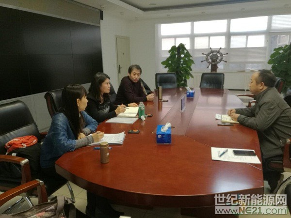 

为进一步加强重点用能单位管理，探索推进区级节能监察执法工作，近日，区发展改革委按照“双随机”原则，在市节能监察大队的指导之下，组织开展了重点用能单位能源管理负责人备案情况专项节能监察工作。

此次专项监察工作主要对象是2016年年综合能耗在5000吨标准煤以上的重点用能单位，海淀区发改委随机抽取了北京金源时代购物中心有限公司和北京交通大学两家重点用能单位；重点监察用能单位是否按照《中华人民共和国节约能源法》规定设立能源管理岗位、聘任能源管理负责人的备案工作