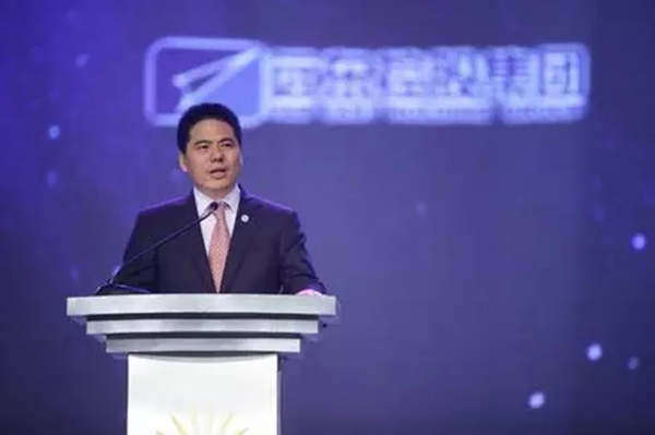 
                
	
                    
	随着互联网的快速渗透，现在的商业环境已经进入了一个不确定的时代。有人把这个阶段总结为“VUCA时代”，V（Volatile）即波动的，U（Unpredictable）即不可预知的，C（Complex）即复杂的，A（Ambiguous）即模糊的