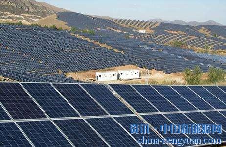                                                                                                                                                 
	　　截至2017年底，國(guó)家電投集團(tuán)黃河公司電力總裝機(jī)容量1595萬(wàn)千瓦，清潔能源比重占92%。光伏裝機(jī)達(dá)286萬(wàn)千瓦，繼續(xù)穩(wěn)坐全球光伏發(fā)電最大運(yùn)營(yíng)商的寶座