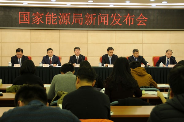 　　今日（2018年1月24日)上午十点，国家能源局在京召开例行新闻发布会，发布2017年度新能源并网运行情况、能源监管投诉举报处理情况。发布会上