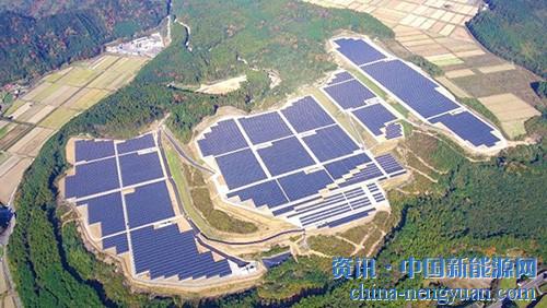                                                                                                                                                 
	　　京瓷和東京世紀(jì)宣布，京瓷TCL太陽能已完成在日本山口縣萩市的21.1MW光伏電站的建設(shè)。

	　　該項(xiàng)目安裝京瓷太陽能電池組件78,144塊