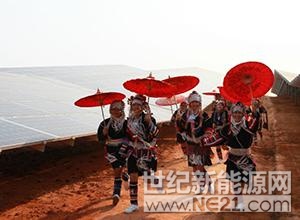 近日，TIU Canada宣布再次獲得烏克蘭尼科波爾10．7兆瓦的光伏項(xiàng)目。



根據(jù)加拿大-烏克蘭貿(mào)易協(xié)定，將于2017年8月份開(kāi)始對(duì)光伏項(xiàng)目進(jìn)行首次投資