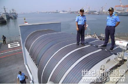 印度海軍海洋測(cè)量船INS"薩爾瓦克沙克"(Sarvekshak)號(hào)成為首艘使用太陽(yáng)能發(fā)電的印度軍艦。該艦隸屬印度南方海軍司令部，其機(jī)庫(kù)頂部配備了18個(gè)太陽(yáng)能電池板