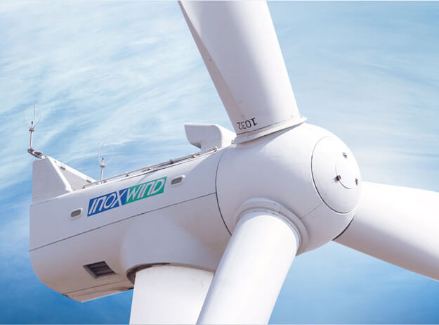 
                
	
                    
	印度风力涡轮机制造商Inox Wind 近日公布了该财年第三季度（2017年10-12月）净亏损4.612亿卢比（约合人民币4612万元人民币），收入同比下滑92％。

	

	去年同期，该公司净利润为10.8亿卢比（约合人民币1.08亿元人民币），2017年10月至12月的收入由去年同期的117.5亿卢比（约合人民币11.75亿元人民币）下降至9.473亿印度卢比（约合人民币9473万元人民币）