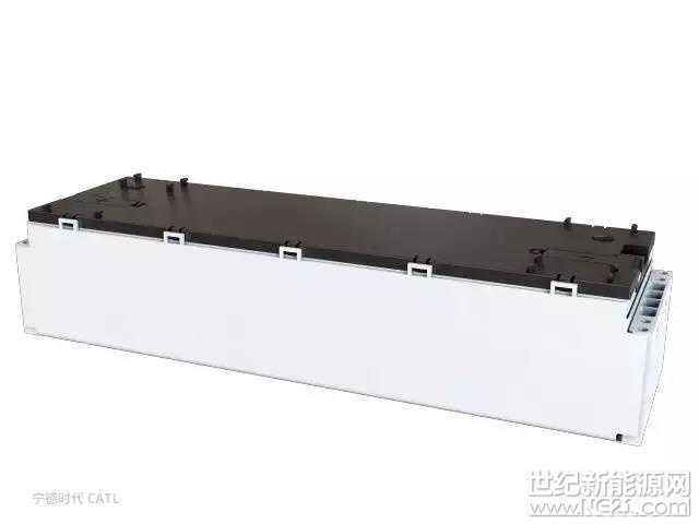 單個的電芯是不能使用的，只有將眾多電芯組合在一起，再加上保護電路和保護殼，才能直接使用。這就是所謂的電池模組
