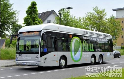 范胡爾（Van Hool）與RVK Köln、WSW Wuppertal簽訂了一份大合同，向其供應40輛最新款氫燃料客車。



兩家公司的訂購數(shù)量分別為30輛及10輛，目前是歐洲最大的一筆氫能源車訂單