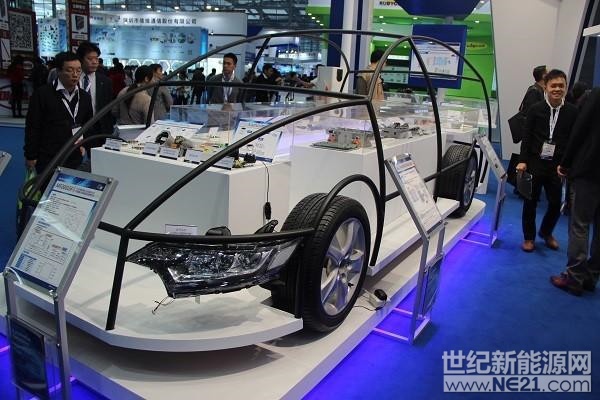 隨著人類社會的發(fā)展，人們出行需求日益增加，汽車的保有量也越來越大，隨之而來的環(huán)境保護問題和能源安全問題也迫在眉睫。對此，世界各國政府都在忙著制定燃油車的禁售時間表，鼓勵大力發(fā)展新能源汽車
