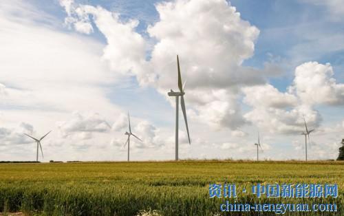                                                                                                                                                                     
	　　贸易机构RenewableUK今天表示，英国风电场在上周六下午创造了14.3GW的电力纪录。

	　　据电网运营商英国国家电网统计，周六风力发电占英国总电力的35.7％，天然