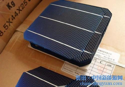                                                                                                                                                                     
	　　回顧過去兩年，盡管電池片環(huán)節(jié)的毛利潤波動(dòng)較大，仍有不少廠商繼續(xù)擴(kuò)充電池片產(chǎn)能，使得每年的電池片排名都略有波動(dòng)。根據(jù)PV InfoLink數(shù)據(jù)庫顯示，若不計(jì)入垂直整合廠對(duì)自有組