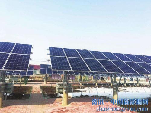                                                                                                                                                                     
	　　近日，吉林市物價(jià)局落實(shí)國家和省調(diào)整2018年光伏發(fā)電標(biāo)桿上網(wǎng)電價(jià)政策，下調(diào)吉林市光伏電站標(biāo)桿上網(wǎng)電價(jià)和分布式光伏發(fā)電項(xiàng)目補(bǔ)貼標(biāo)準(zhǔn)，對于促進(jìn)光伏發(fā)電產(chǎn)業(yè)健康有序發(fā)展，合理引導(dǎo)新