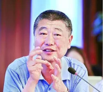 原标题：太阳能资讯：江亿院士：清洁供暖中问题到底出在哪？            3月下旬，北方地区将陆续结束供暖。因首次大规模集中推行清洁取暖工程，这个供暖季受到了舆论的更多关注与热议