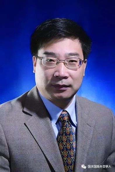 原标题：【一带一路】刘昌明：“一带一路”框架下中国-中亚能源互联网建设-机遇、挑战与政策建议            作者系刘昌明，男，博士，山东大学政治学与公共管理学院教授、博士生导师，全球能源互联网（山东）协同创新中心研究人员 ；第二作者杨慧，女,山东大学政治学与公共管理学院博士研究生 ；第三作者刘洪正，男，博士，国网山东省电力公司电力科学研究院研究人员。 关键词：“一带一路” 地缘政治 地缘经济 中国- 中亚能源互联网 内容提要 地缘环境是影响对外投资项目建设的重要因素