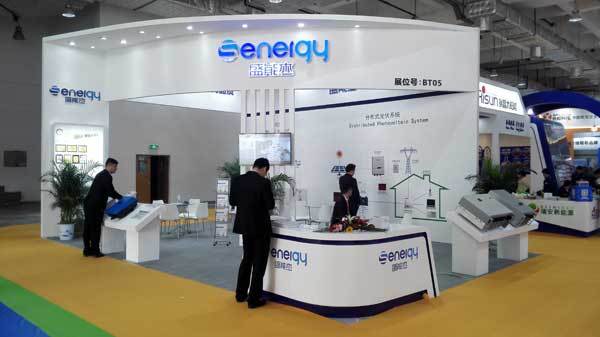 原标题：盛能杰亮相2018太阳能展 为光伏产业再添马力!            近年来，伴随石油可开采量日趋见底和生态环境日益恶化，以光伏发电为代表的太阳能利用技术一直高居中国能源战略榜首。作为太阳能利用技术的行业风向标，2018中国(济南)国际太阳能利用大会暨展览会已于4月1日在济南国际会展中心盛大启幕