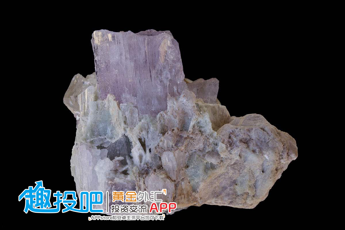 原标题：新“汽油”出现了：谁占领锂矿，谁就能扼住新能源汽车的大动脉            锂将成为“新的汽油”，听上去有点夸大，但这个变化愈发明显了。 随着新能源汽车的迅猛增长，全球特别是中国市场，对于锂需求也是迅猛的，甚至是疯狂的