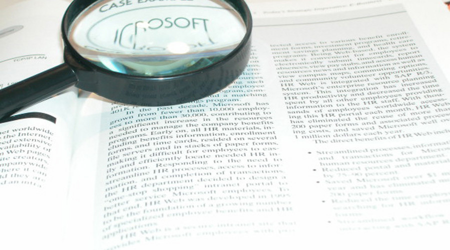 原标题：福惠保理：保理合同中债权转让合同与金融借款合同纠纷能否并案审理            摘 要:  保理合同这种无名的金融借款合同，由于没有法律规定其需要的要素，导致产生纠纷时发生处理实务争议。其中最为核心争议是，保理类金融借款合同是以债权转让合同为前提，二者能否并案审理