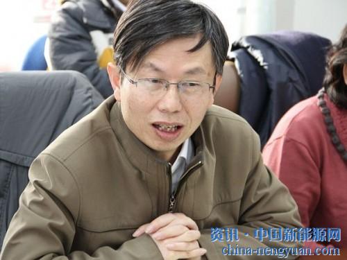                                                                                                                                                                     
	　　日前，國(guó)家能源局發(fā)布意見函，廣泛征求《分布式發(fā)電管理辦法（征求意見稿）》（以下簡(jiǎn)稱《辦法》）的意見。為方便各方準(zhǔn)確理解政策要求，中國(guó)電力新聞網(wǎng)記者采訪了華北電力大學(xué)能源互聯(lián)網(wǎng)