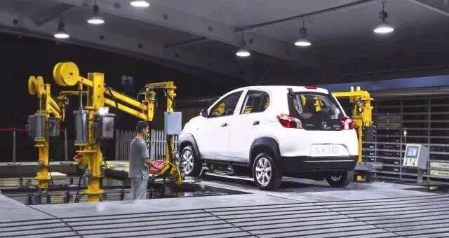 原标题：苏州的车开到杭州来换电，蓝色大道是怎样实现长三角一体化的？            已经过去快1个小时，葛海涛依然在焦急地等待中。他所驾驶的蓝色大道ER30深陷汽车长龙之中