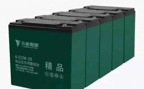 
			              五一小旺季，為了提升銷量，很多終端電池經(jīng)銷商都在大力做促銷活動(dòng)，價(jià)格戰(zhàn)廝殺激烈!如此殺敵一千自損八百的情況何時(shí)能結(jié)束呢?

	
2017年底，《電動(dòng)助力車用蓄電池，第1部分技術(shù)條件》、《電動(dòng)助力蓄電池第2部分，產(chǎn)品品種規(guī)格》(簡稱電池新國標(biāo))發(fā)布，并將于2018年7月1日起正式實(shí)施。電池新國標(biāo)首次引入能量密度標(biāo)準(zhǔn)，要求提高電池內(nèi)核技術(shù)含金量，提升電池容量，正式規(guī)范電池行業(yè)技術(shù)水準(zhǔn)，淘汰落后產(chǎn)能