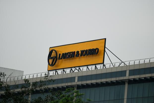 
	
                    
	【电缆网讯】印度跨国企业集团Larsen＆Toubro（L&T）日前与全球能源管理和自动化行业领导型企业施耐德电气签署了协议，将以21亿美元（约合人民币133.5亿元）的价格将旗下电力和自动化业务战略性剥离给施耐德电气。

	

	L＆T的电力和自动化业务提供各种低中压开关设备，电气系统，船用开关设备，工业和建筑自动化解决方案，能源管理系统和计量解决方案
