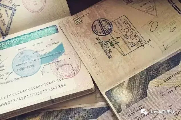 原标题：澳加美联告诉你最好的投资，就是拥有一本“避税天堂”的护照！            除了北上广的学区房和未来的丈母娘，还有哪些东西是最值得投资的呢? 达到了一定段位的人，自然避免少不了一个东西，那就是——海外身份。 什么是成功人士?没有几本说走就走的护照，根本都不好意思跟人家说自己是“成功人士”