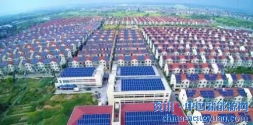                                                                                                                                                                     
	　　光伏發(fā)電可謂是一件利國(guó)利民的事，一方面它屬于綠色可再生能源，得到國(guó)家的大力推廣和支持；另一方面隨著技術(shù)的進(jìn)步、成本的降低，光伏發(fā)電大范圍的走進(jìn)尋常百姓家。光伏之所以受到百姓的