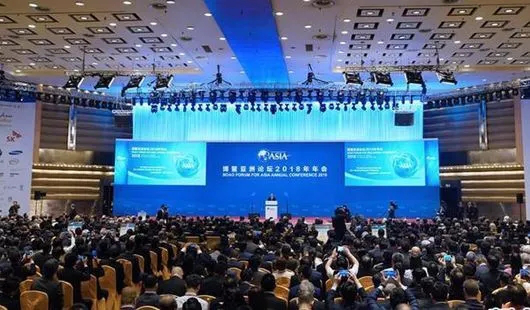 原标题：百舸争流背后的数据之战 | 2018全球光伏20强排行榜发布会强势来袭!            中国光伏历经十多年的发展，如今以迅猛的态势影响着全球光伏。根据国家能源局数据统计，截至2017年底我国新增和累计装机容量均为全球第一