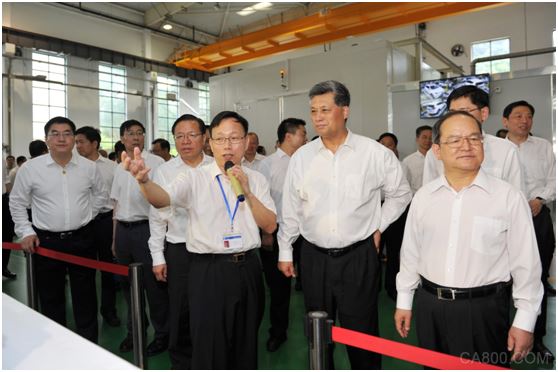 
	5月7日，广西壮族自治区党委书记鹿心社，自治区党委副书记、自治区政府主席陈武率广西党政代表团一行100余人，来到国机智能考察科技创新。广东省委副书记、省长马兴瑞，省委副书记、广州市委书记任学锋，市委副书记、市长温国辉等省市领导陪同考察