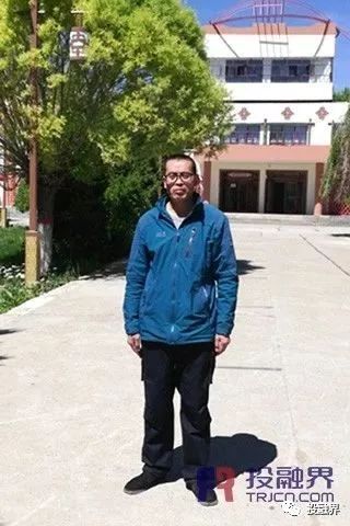 原标题：新疆伊宁生态农业，有机产品安全溯源|投融界专访王珉            来源/投融界 编辑/UGG 如需转载，请注明出处  投融界讯 新疆维吾尔自治区十三五规划指出，要转变农业发展方式，提高农产品的有效供给和市场竞争能力，推动粮经饲统筹、农林牧渔结合、种养加一体、一二三产业融合发展，走产出高效、产品安全、资源节约、环境友好的农业现代化道路。 近日，新疆伊宁生态农业项目负责人王珉先生接受了投融界的专访