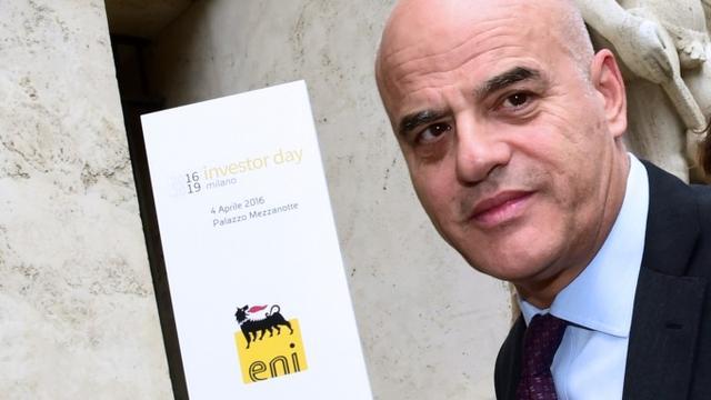 原标题：能源集团ENI CEO：伊朗被制裁倒霉的是欧洲            号外，能源集团ENI CEO：伊朗被制裁倒霉的是欧洲 意大利石油和天然气巨头ENI虽然在伊朗没有任何投资，但其首席执行官Claudio Descalzi认为，由于美国对这个欧佩克第三大产油国重新制裁，石油市场前景暗淡。  Descalzi周日在阿布达比召开的ADNOC Downstream Investment Forum场外表示，「这对原油价格的影响更大，因为伊朗现在每天出口约260万桶，当初第一次制裁时，他们只出口150万桶