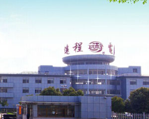
	
                    
	【电缆网讯】从2016年11月份完成股权交割正式入主睿康股份到2018年4月28日宣布睿康体育控股权转让过户完成，“睿康系”入主睿康股份仅一年半时间。新接盘方深圳市深利源投资集团有限公司（以下简称“深利源”）表示会将睿康股份的老主业电线电缆产业作为未来重点发展的业务，而这正是夏建统入主后急于改变的局面