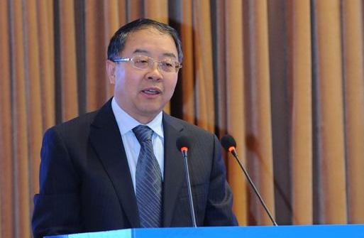 　　经济日报-中国经济网5月17日讯 据中国华能集团有限公司和国家电网有限公司官网资料显示，国家电网原副总经理、党组成员王敏已出任华能集团副总经理、党组成员，与此同时，华能集团原副总经理、党组成员刘国跃于近日出任国家电网副总经理、党组成员。　　王敏简历： 　　王敏同志，1964年2月出生于山东德州，研究生，中共党员，1982年7月参加工作，教授级高级政工师