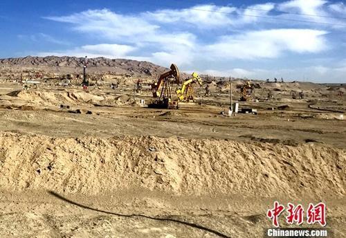 原标题：增加对美油气进口 有助中国推动能源结构调整            　　 (经济观察)增加对美油气进口 有助中国推动能源结构调整 中新社北京5月20日电 (记者 王恩博)当地时间19日，中美两国在华盛顿就双边经贸磋商发表联合声明。声明称，双方同意有意义地增加美国农产品和能源出口，美方将派团赴华讨论具体事项