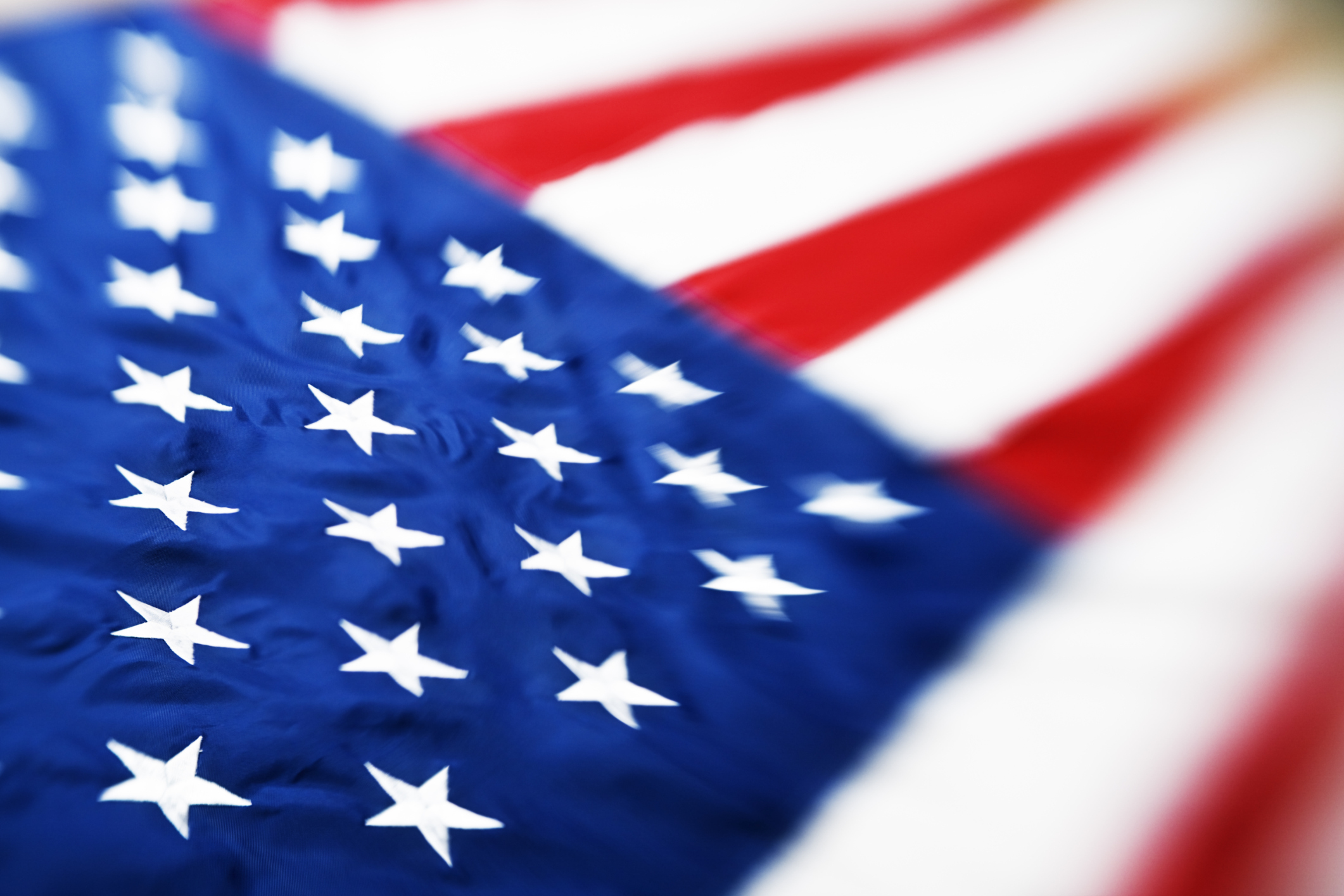 原标题：高盛：二季度美股发生了一场大型“逼空”？            　　高盛发现，二季度以来，表现最好的股票恰恰是那些遭到做空最多的股票。2009年以来，美国股指期货首次拥有大量净多头头寸，在下一次市场暴跌时，能挽回投资者损失的空头数量明显减少