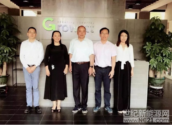 5月19日，中国光伏专委会副主任王斯成、秘书长吕芳来访古瑞瓦特。发布《王斯成副主任、吕芳秘书长走访会员单位古瑞瓦特》，点赞古瑞瓦特“深圳速度”的发展，评论古瑞瓦特作为“户用逆变器领军企业”，无论研发技术实力创新、MEHOME智能管理系统，还是公益活动、商业模式创新都保持领先