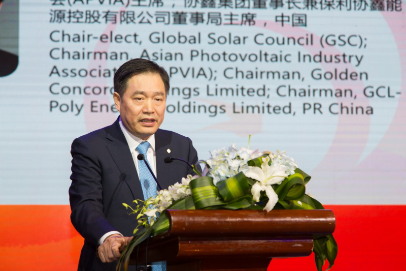 原标题：全球太阳能理事会主席朱共山：技术革新助推光伏告别补贴时代            5月27日上午，全球太阳能理事会主席、亚洲光伏行业协会主席朱共山在SNEC第十二届(2018)国际太阳能光伏与智慧能源(上海)论坛上发表主旨演讲时表示，伴随着科技革新，相信2020年以后，中国光伏产业将告别政府补贴，全面实现光伏发电平价上网。  “技术革新是推动光伏产业转型升级和绿色发展、实现平价上网的根本驱动力